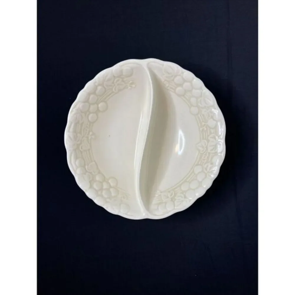 Metlox Poppytrail USA ANTIQUE GRAPE Round Divided Vegetable Bowl‎